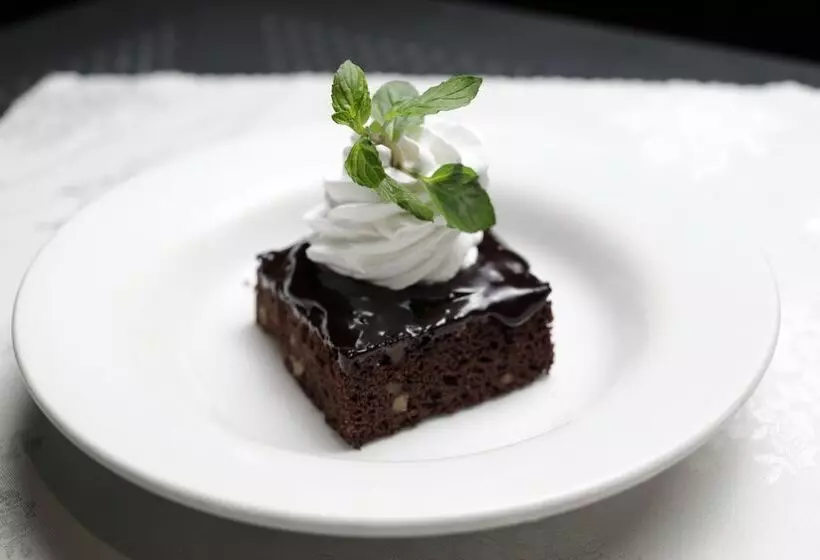 호텔 Fiesta Royale