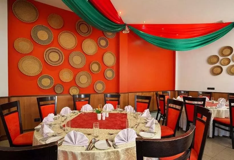 호텔 Fiesta Royale