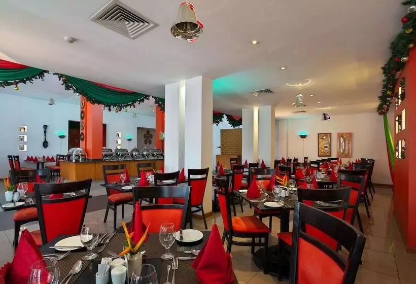 호텔 Fiesta Royale