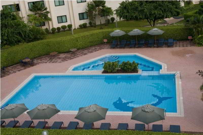 בית מלון כפרי Fiesta Royale