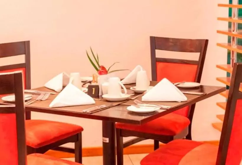 호텔 Fiesta Royale