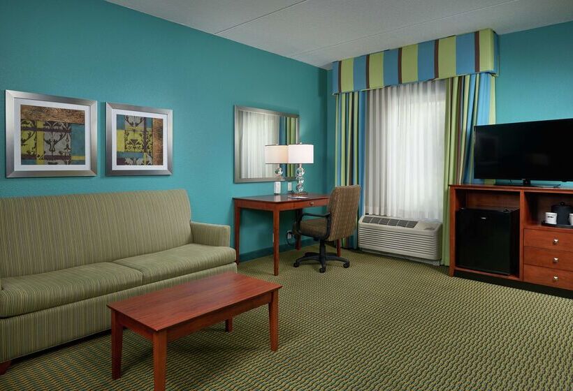 בית מלון כפרי Hampton Inn Bermuda Run