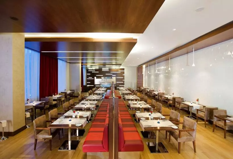 هتل Hilton Garden Inn Kutahya