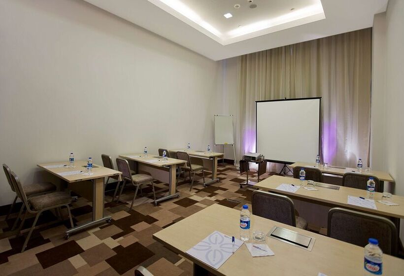 فندق Hilton Garden Inn Kutahya