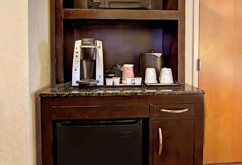 Отель Nash Haus