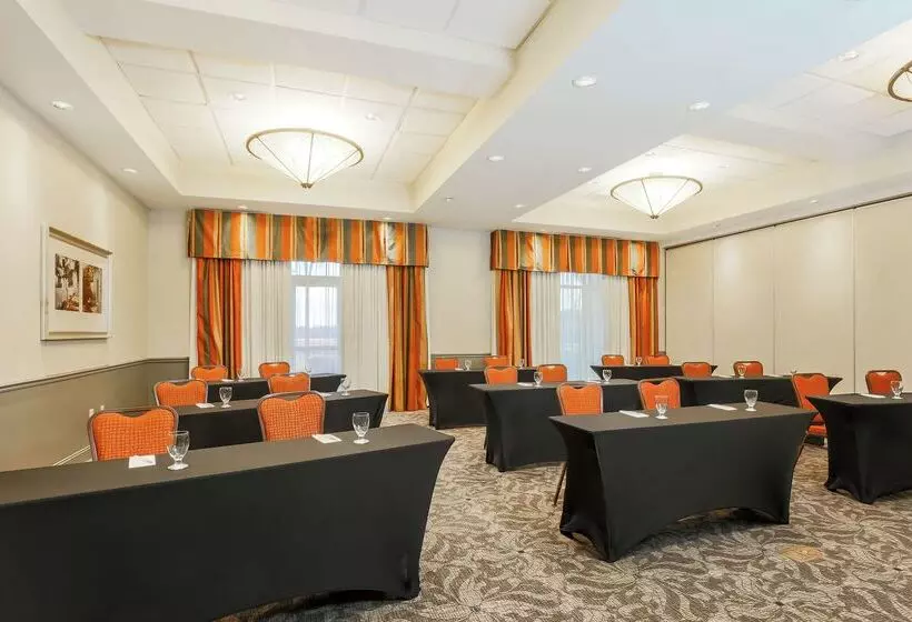 호텔 Hilton Garden Inn Roanoke Rapids