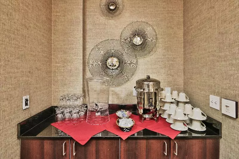 هتل Holiday Inn & Suites Albuquerque North I 25, An Ihg