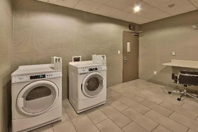هتل Holiday Inn & Suites Albuquerque North I 25, An Ihg