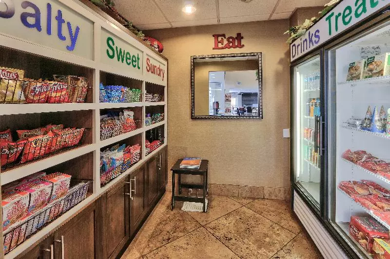 هتل Holiday Inn & Suites Albuquerque North I 25, An Ihg