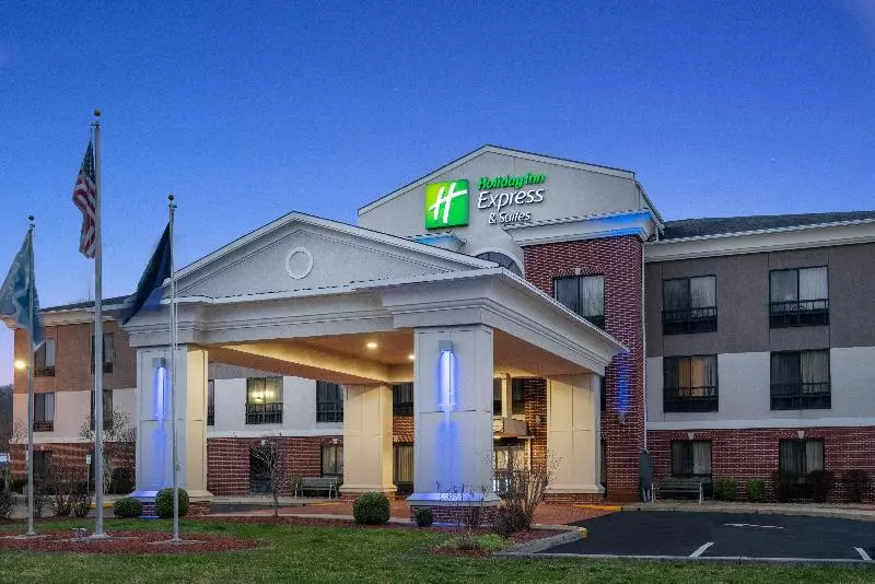 Holiday Inn Express Hotel & Suites Ashland, An Ihg