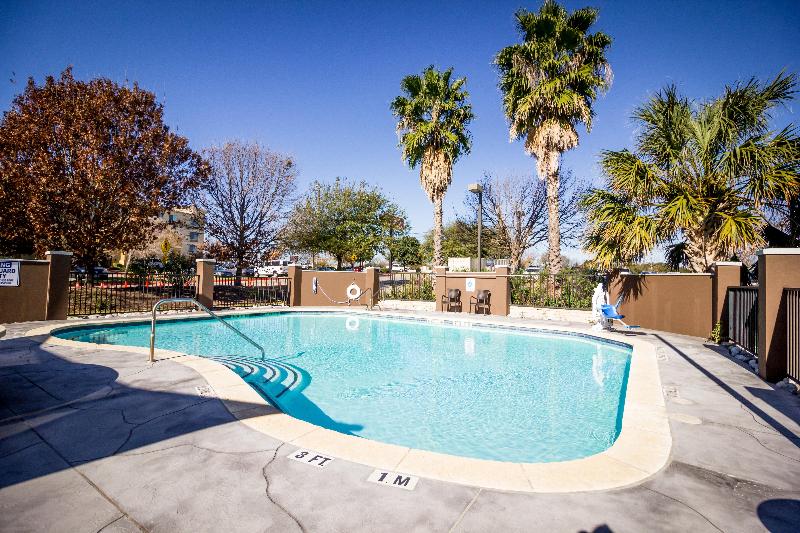 Otel Atwell Suites Austin Airport, An Ihg