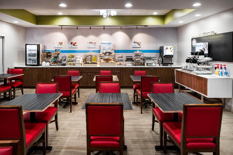 Holiday Inn Express Hotel & Suites Bartow, An Ihg