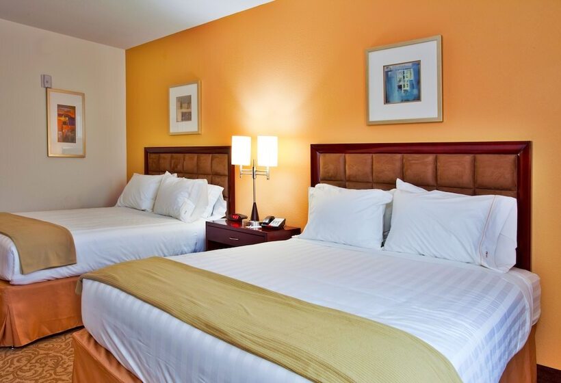 Holiday Inn Express Hotel & Suites Brooksville I 75, An Ihg