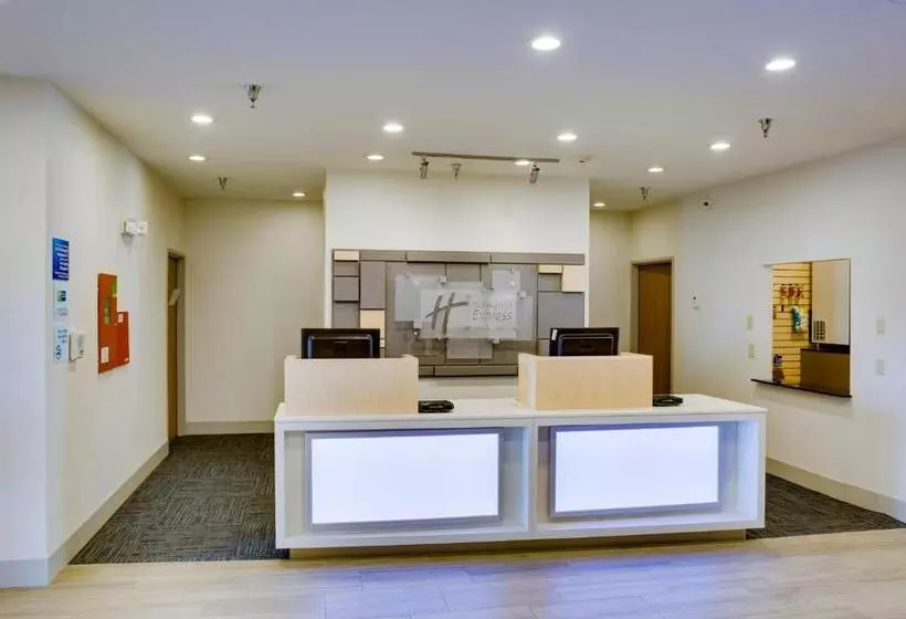 Holiday Inn Express Hotel & Suites Oklahoma City Bethany, An Ihg