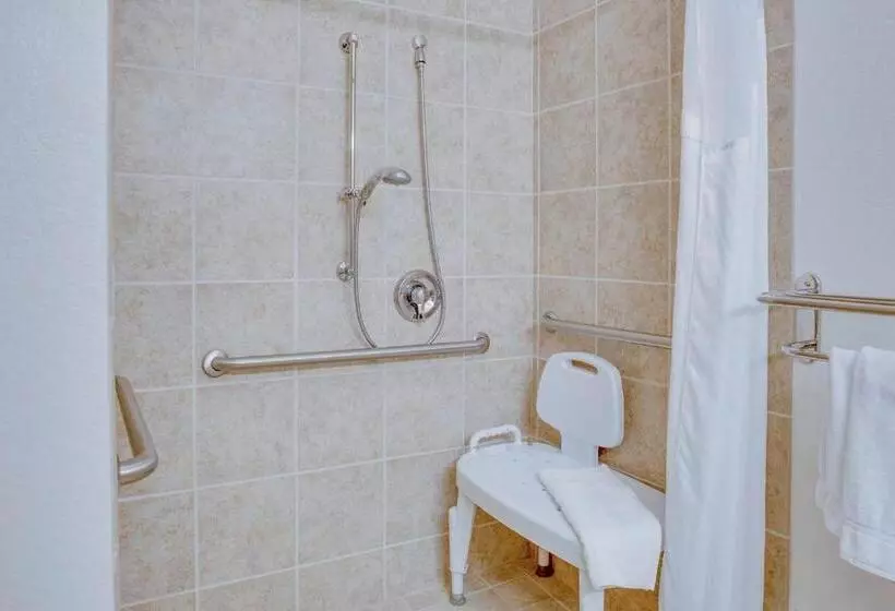 Holiday Inn Express Hotel & Suites Oklahoma City Bethany, An Ihg