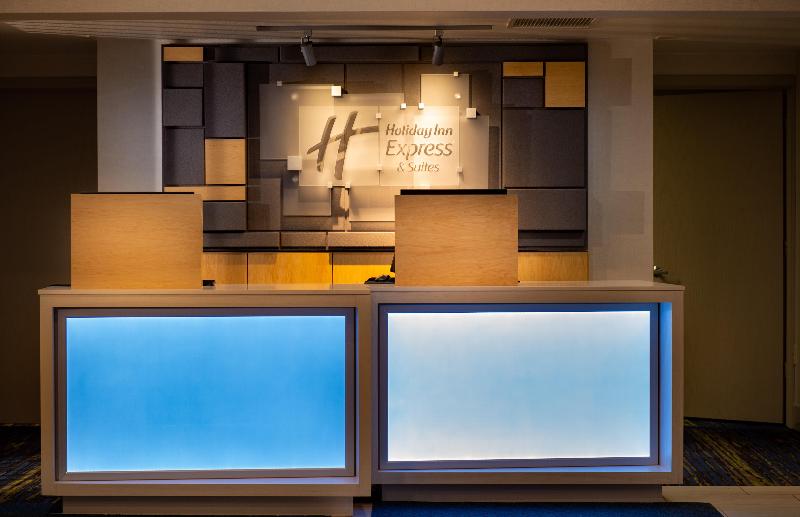 호텔 Holiday Inn Express & Suites Wausau, An Ihg