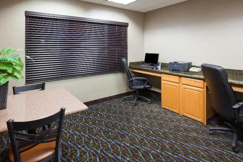 בית מלון כפרי Holiday Inn Express & Suites Aberdeen, An Ihg