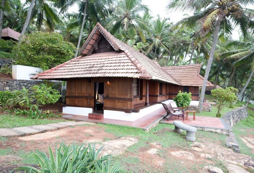 Отель Niraamaya Wellness Retreats, Surya Samudra, Kovalam