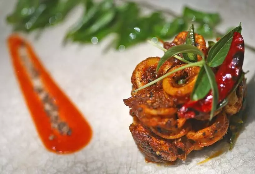 هتل Niraamaya Wellness Retreats, Surya Samudra, Kovalam