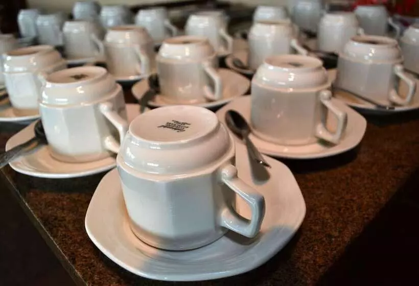 호텔 Premier Splendid Inn Port Edward