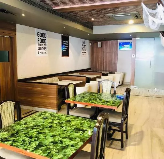 בית מלון כפרי Prestige, Mangalore