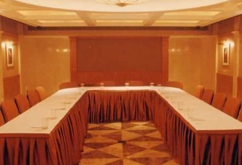 Отель Silver Palace