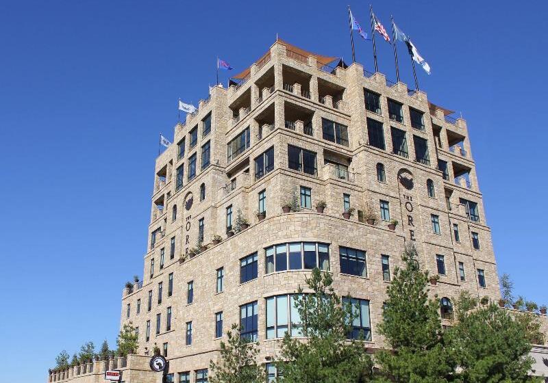 فندق The Oread Lawrence, Tapestry Collection By Hilton