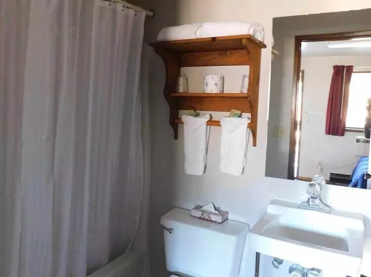 فندق على الطريق Packwood Inn