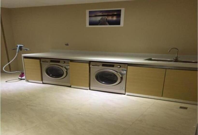 Hotell City Comfort Inn Wuhan Fengshu Er Road Baijin Mansion