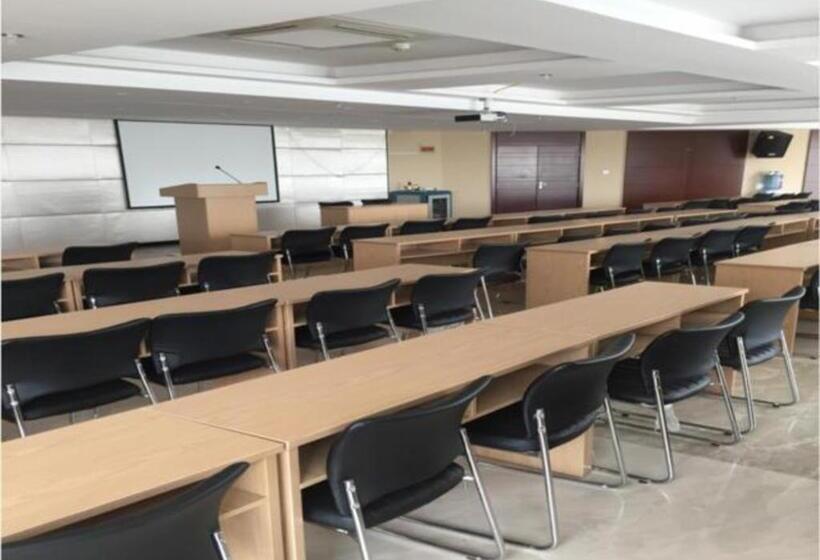 Hotell City Comfort Inn Wuhan Fengshu Er Road Baijin Mansion