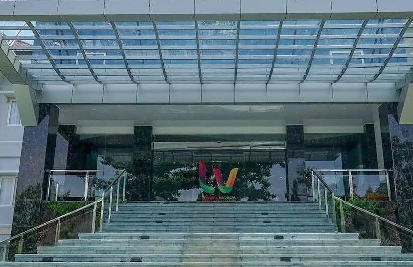 ホテル Lombok Vaganza