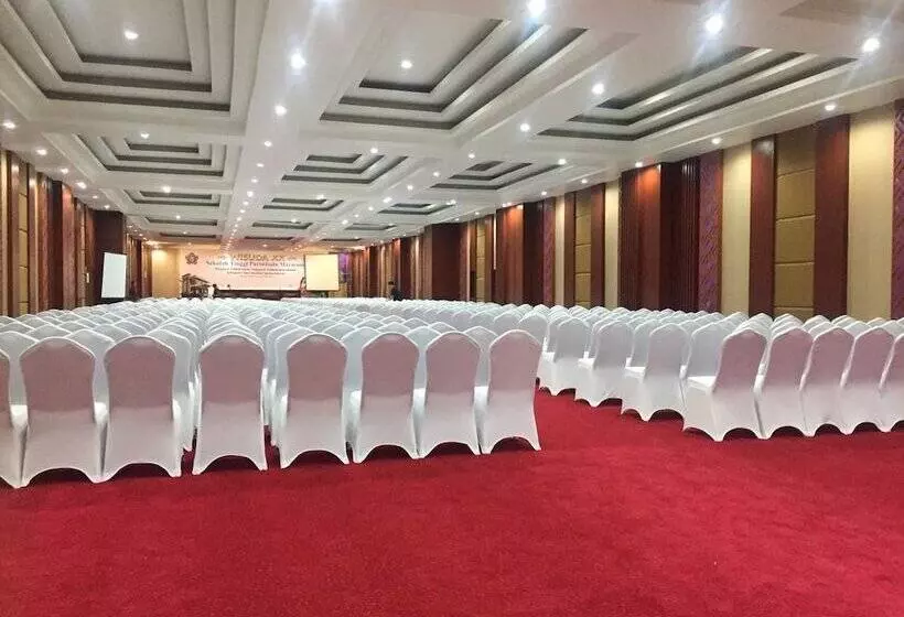 ホテル Lombok Vaganza