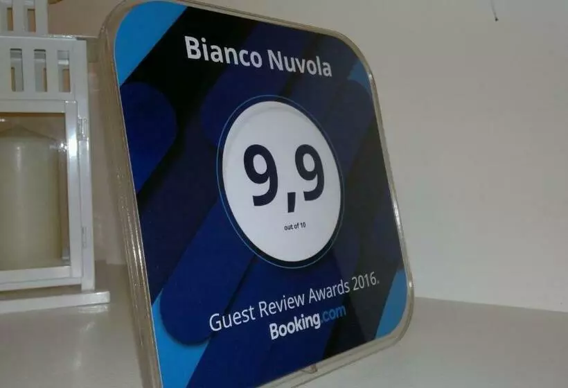 Aamiaismajoitus (B&B) Bianco Nuvola
