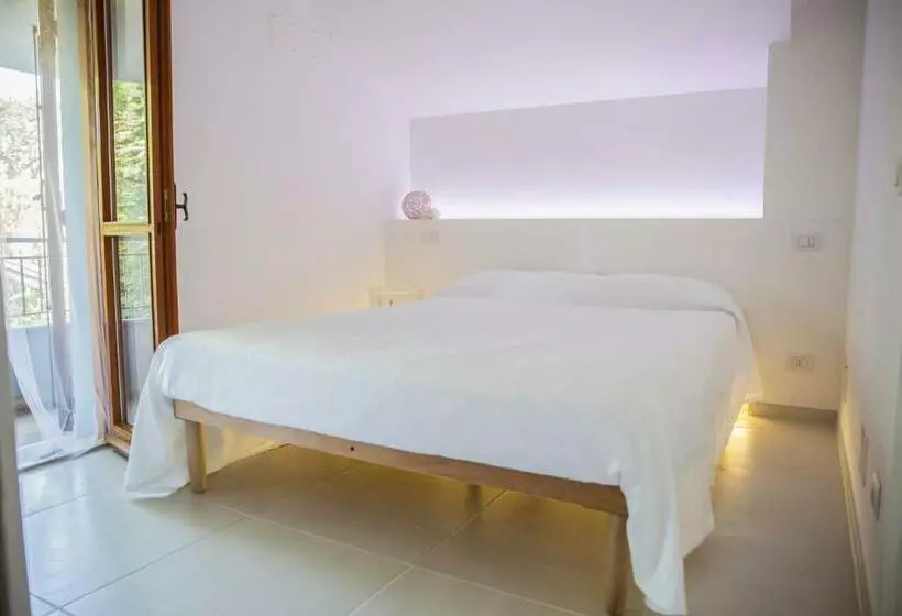Aamiaismajoitus (B&B) Bianco Nuvola