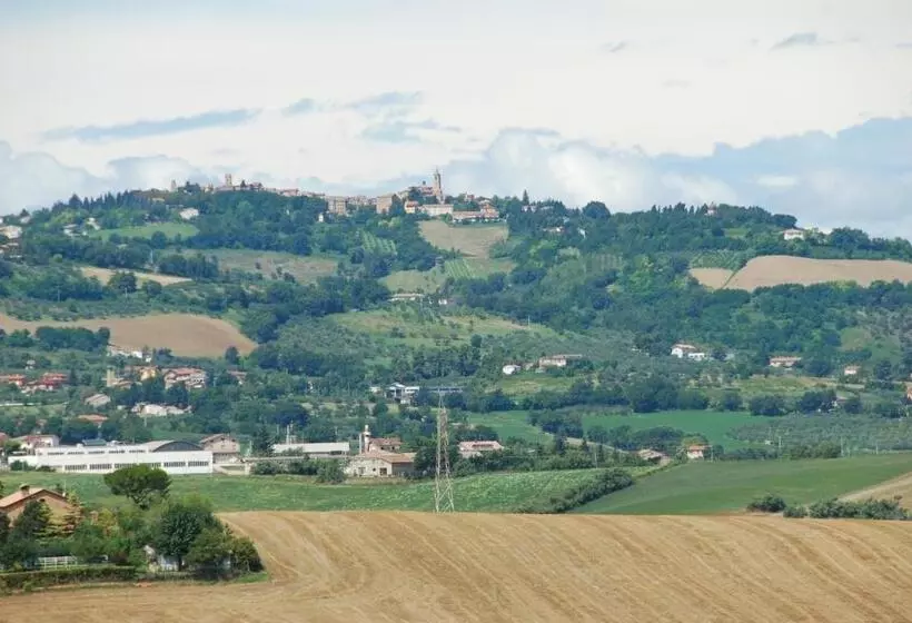 Aamiaismajoitus (B&B) Bianco Nuvola