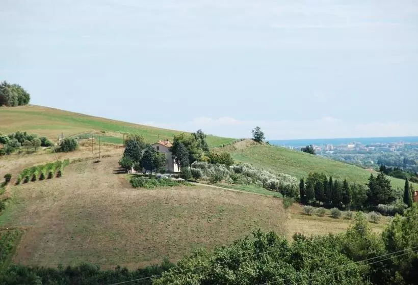 Aamiaismajoitus (B&B) Bianco Nuvola