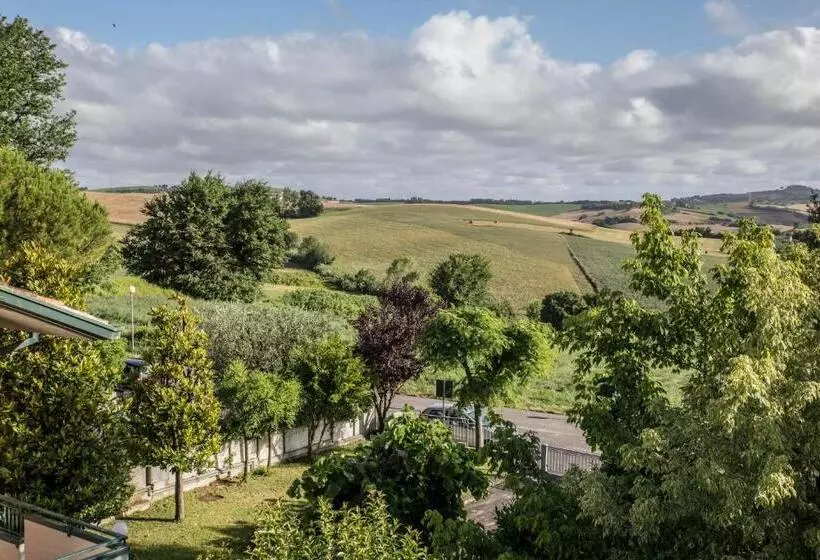 Aamiaismajoitus (B&B) Bianco Nuvola