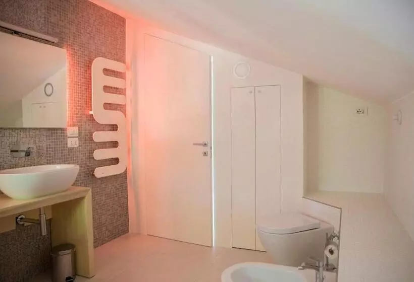 Aamiaismajoitus (B&B) Bianco Nuvola