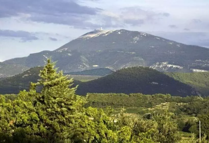 Aamiaismajoitus (B&B) Castel Mireio