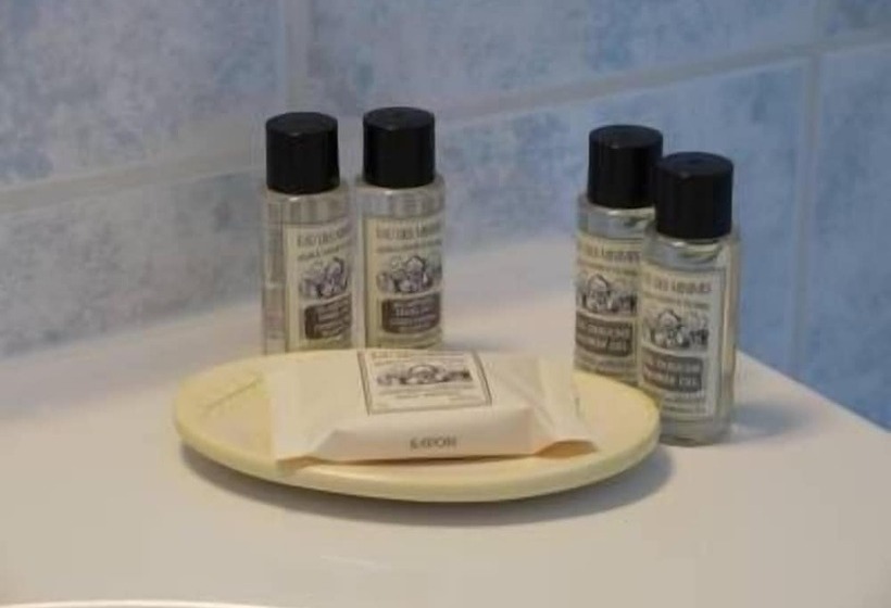 مبيت وإفطار Castel Mireio