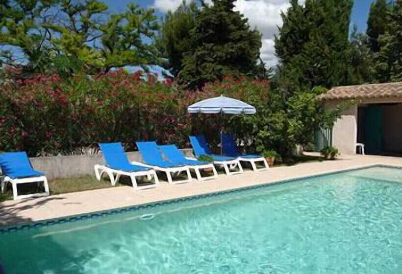 مبيت وإفطار Castel Mireio