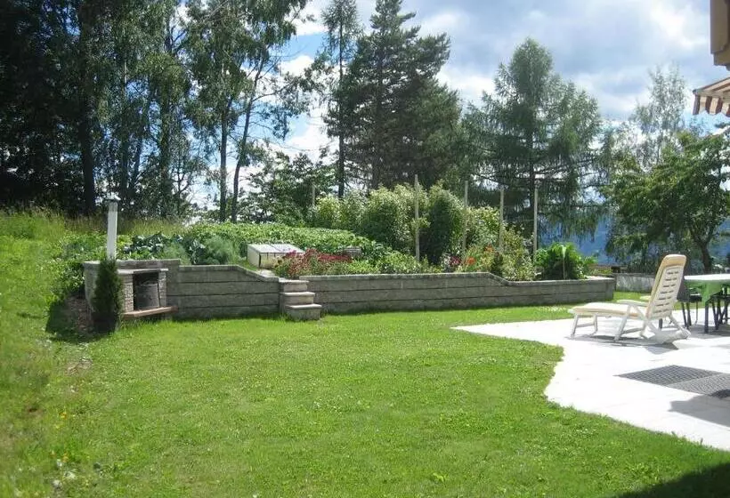 Aamiaismajoitus (B&B) Garni Sonnegg