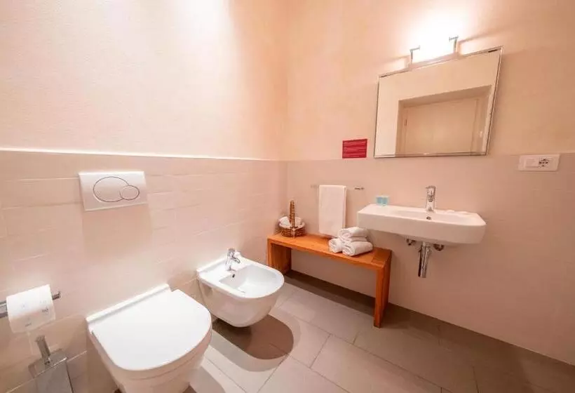 ホテル Garnì Vecchio Comune