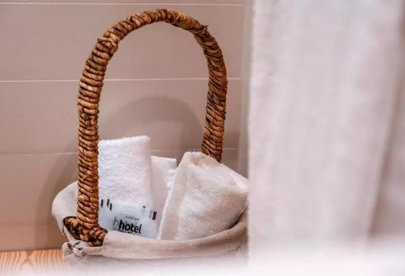 ホテル Garnì Vecchio Comune