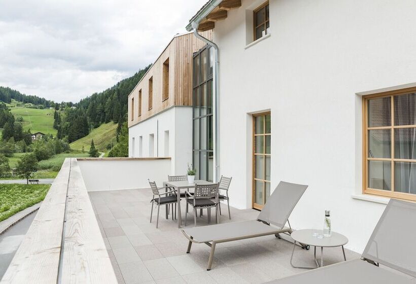 Zum Hirschen Boutique Hotel Val Di Non