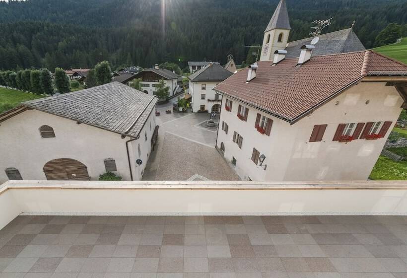 Zum Hirschen Boutique Hotel Val Di Non