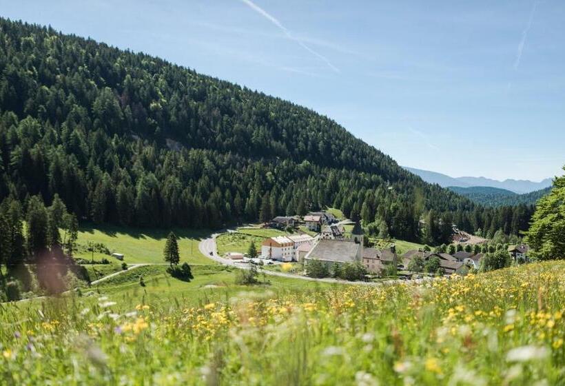 Zum Hirschen Boutique Hotel Val Di Non
