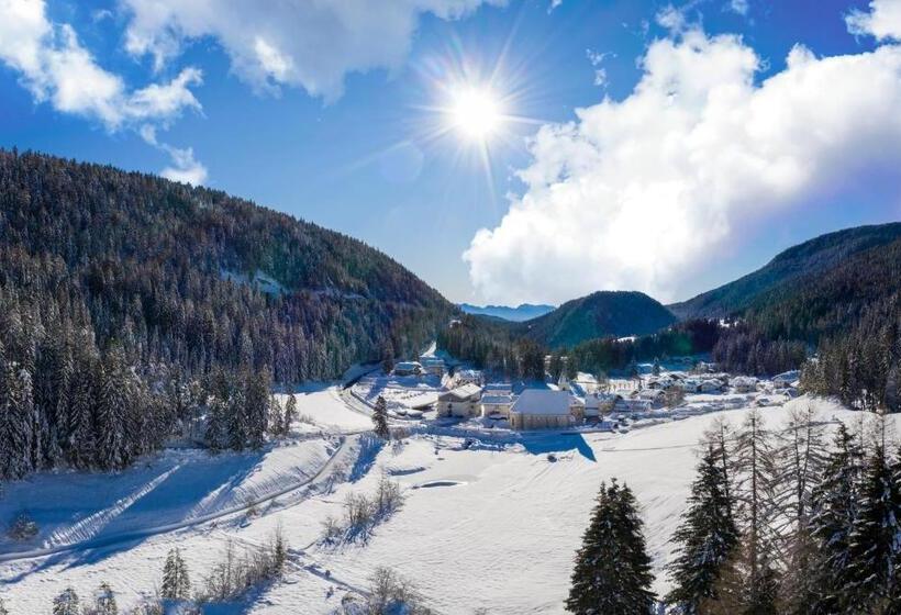 Zum Hirschen Boutique Hotel Val Di Non