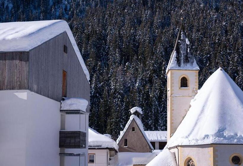 Zum Hirschen Boutique Hotel Val Di Non