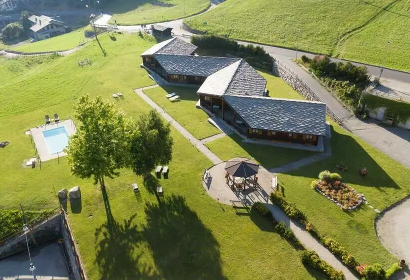 Hotelli Hostellerie Le Lievre Amoureux